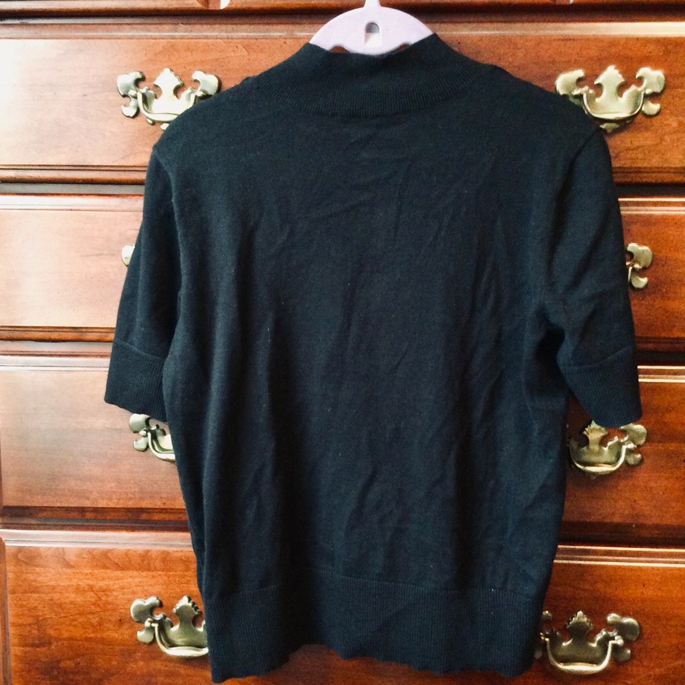 LIKE NEW Everlane Black Organic Button Mockneck! - Picture 12 of 14